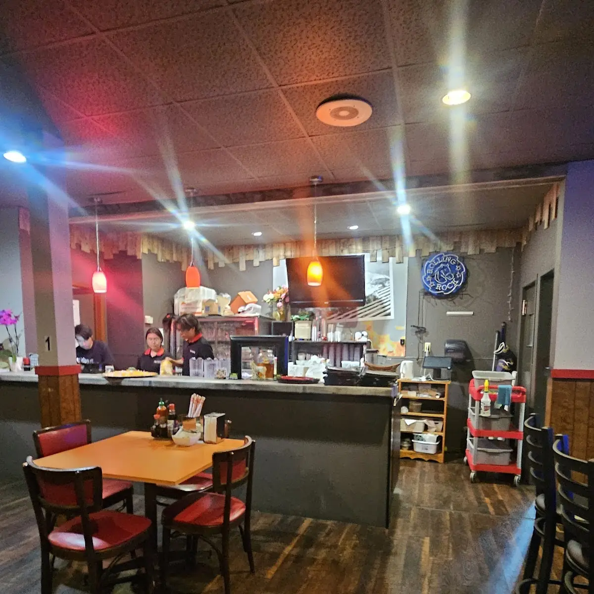 Vibe, Pho PAPA Vietnamese Restaurant