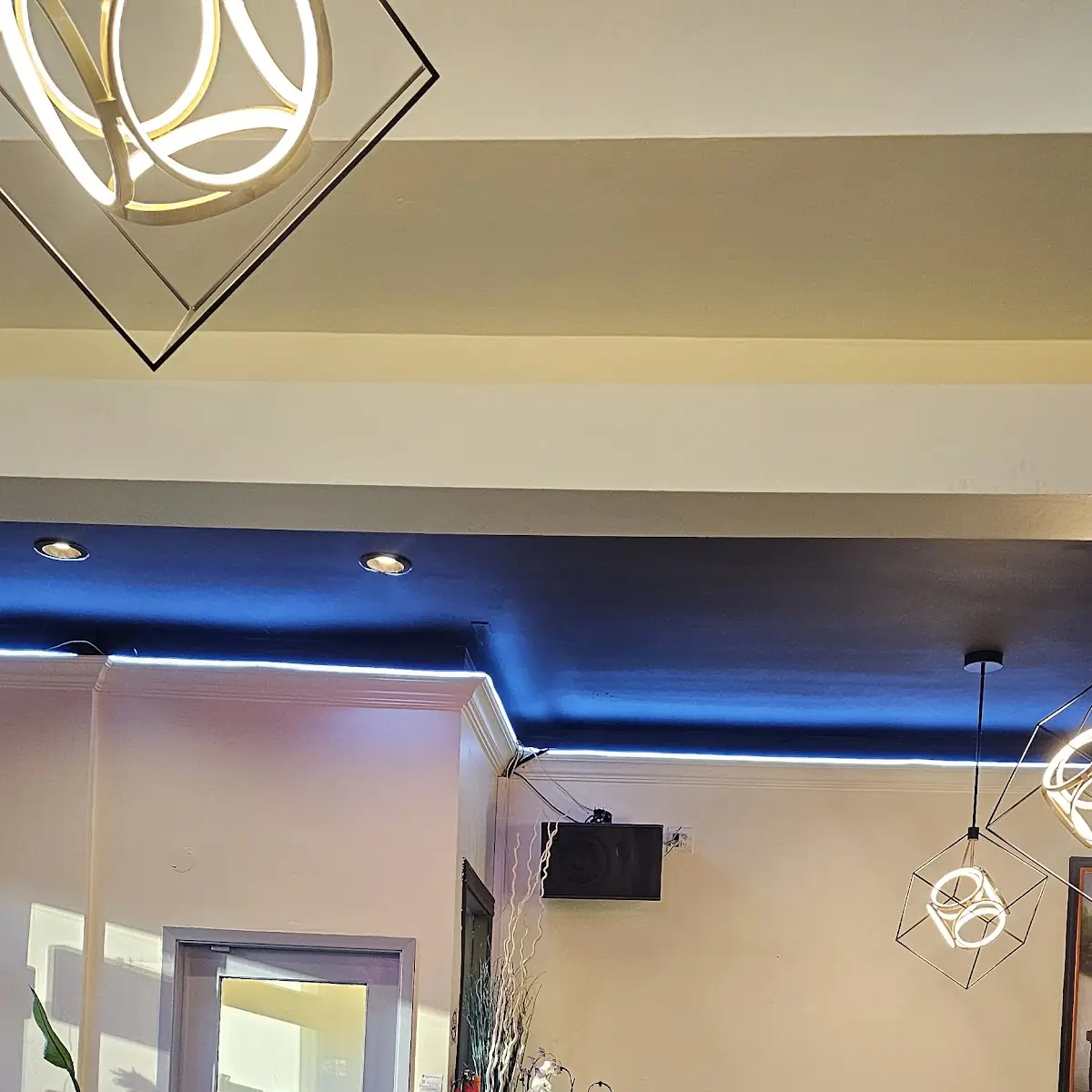 Vibe, Pho PAPA Vietnamese Restaurant