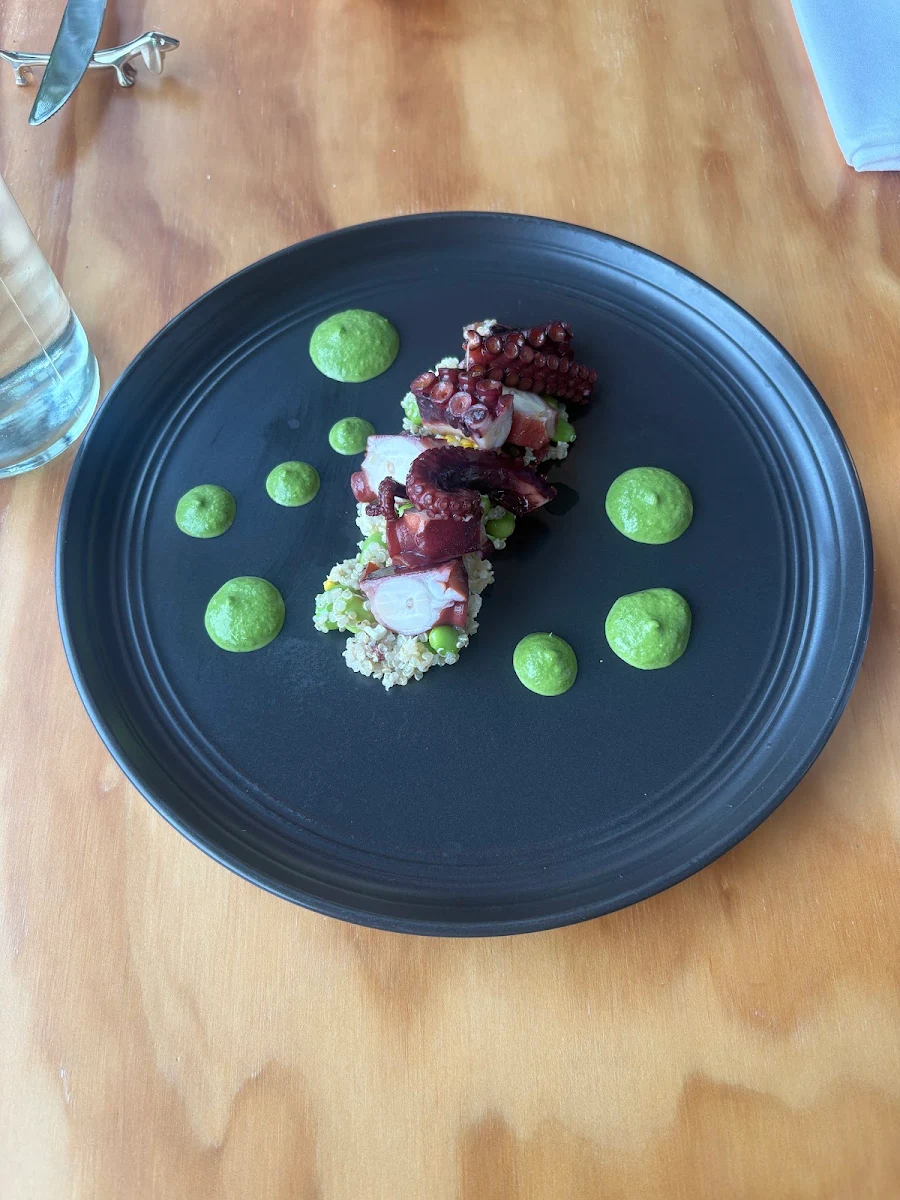 Food & drink, Camas