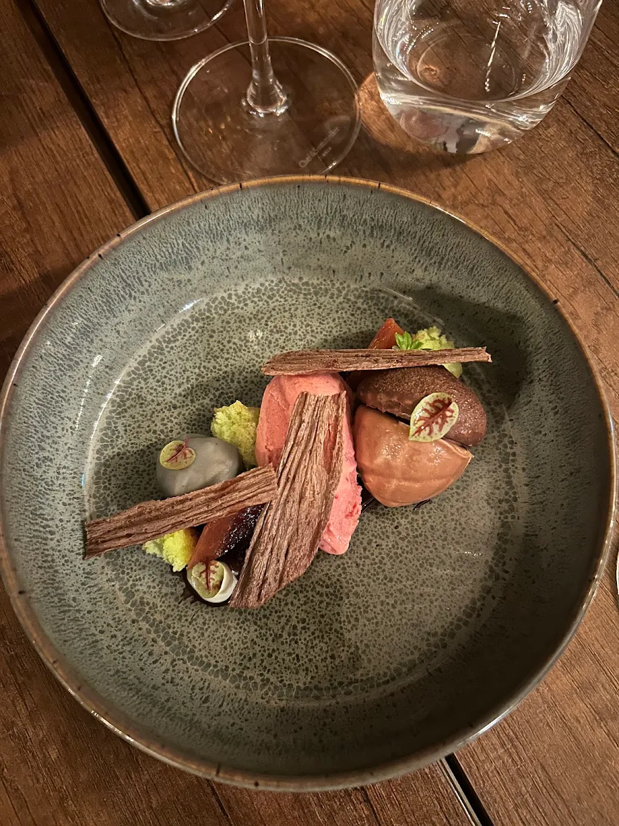 Food & drink photo 3