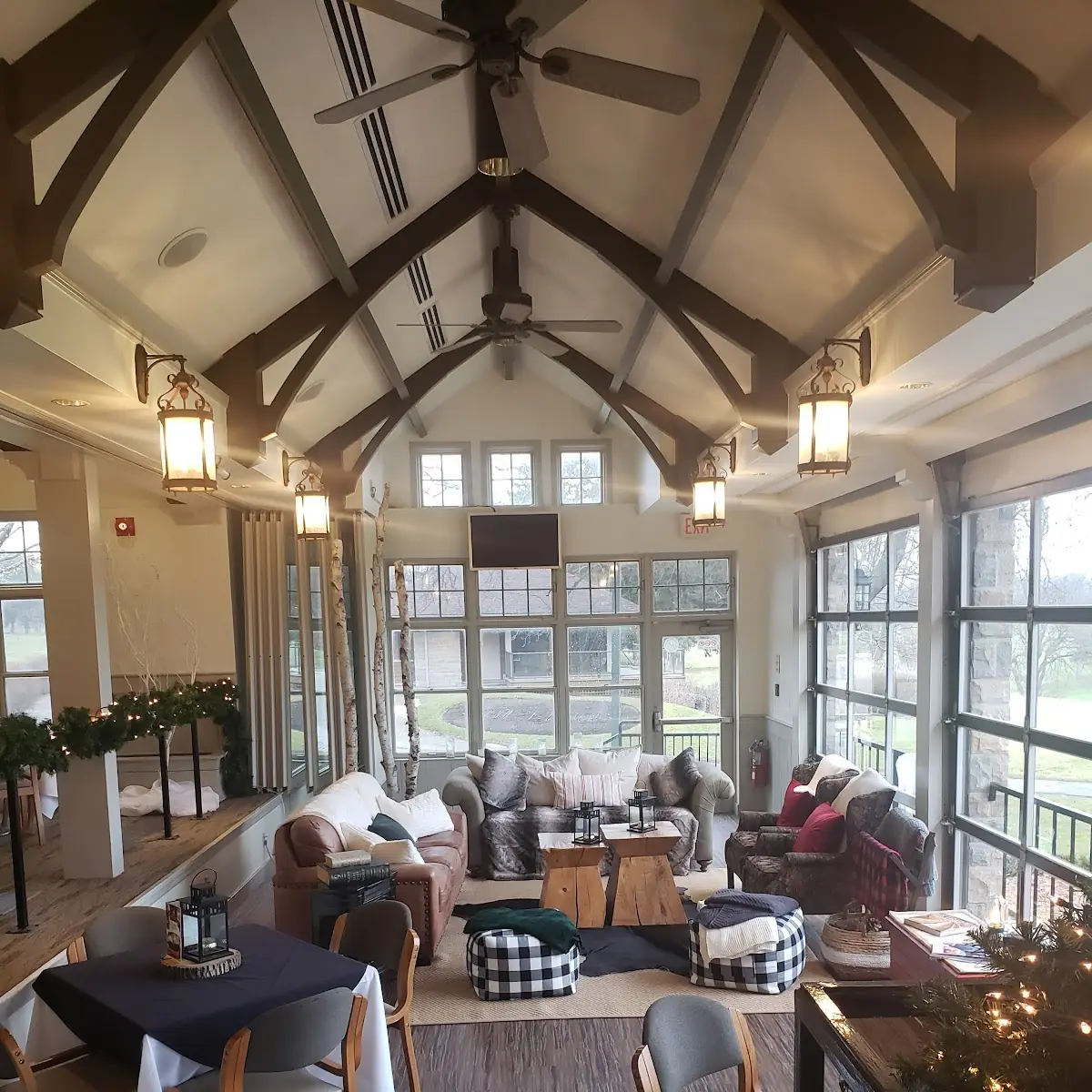 Vibe, Whirlpool Restaurant