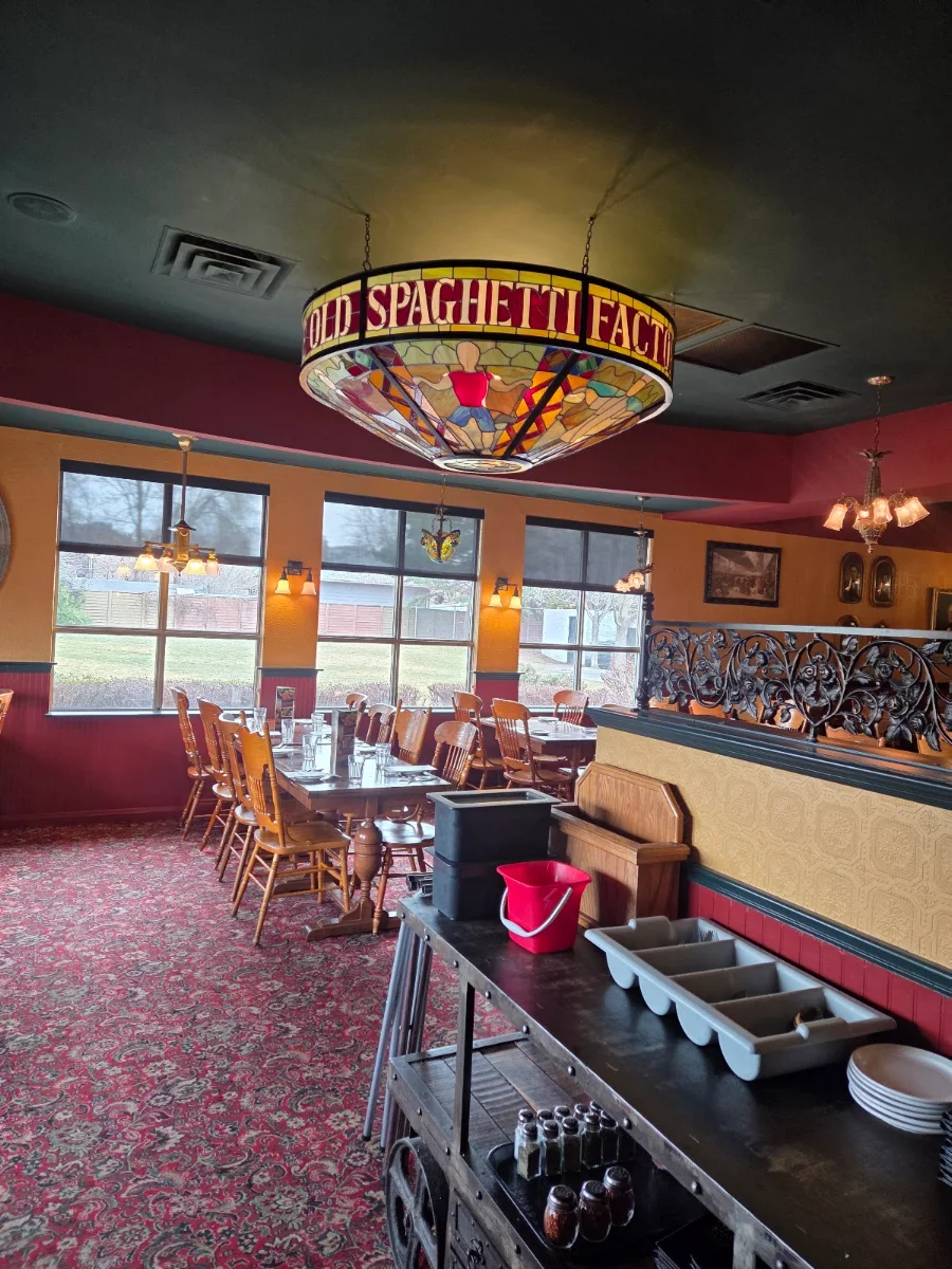 Vibe, The Old Spaghetti Factory (Kelowna)