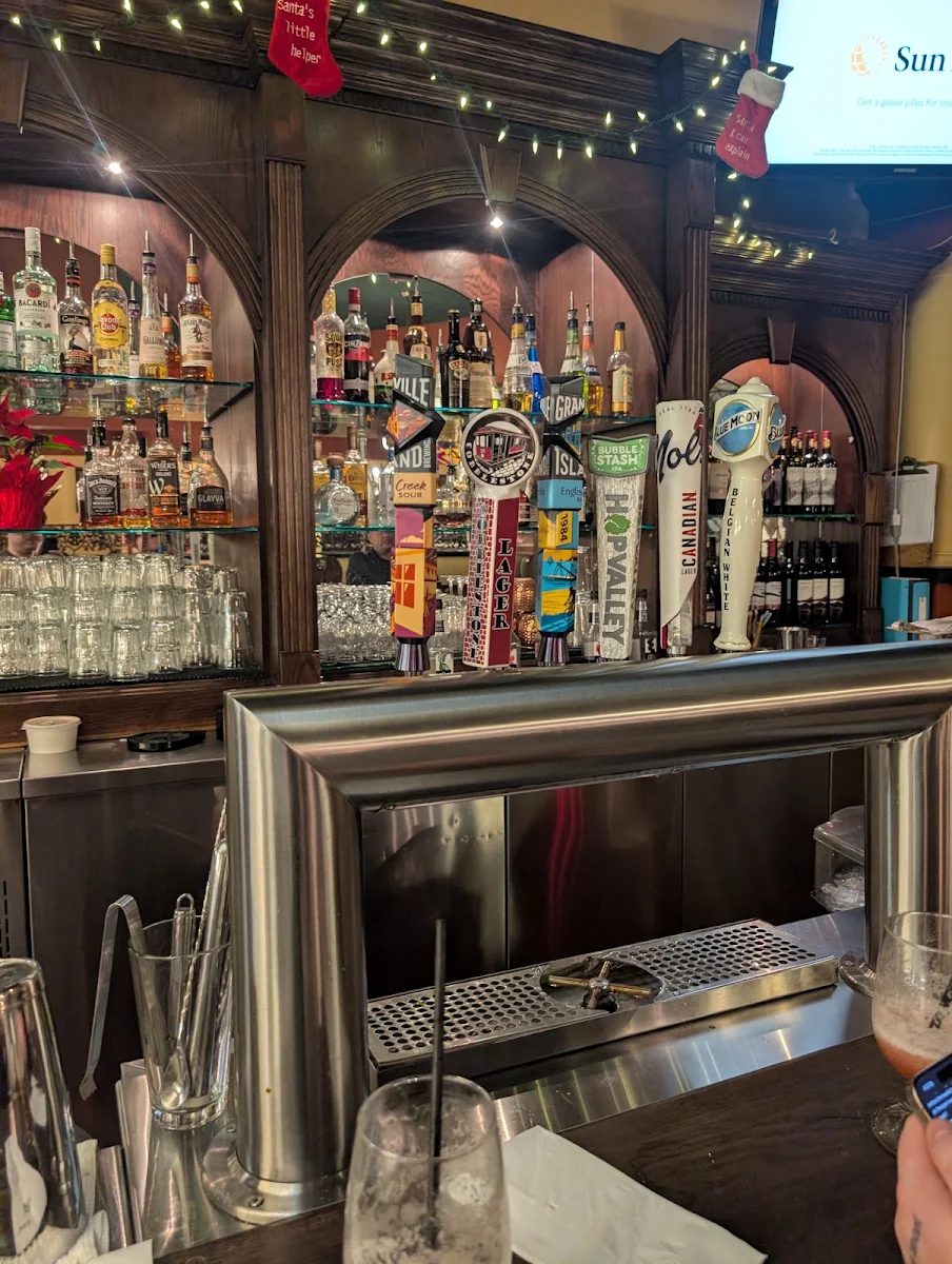 Vibe, The Old Spaghetti Factory (Kelowna)