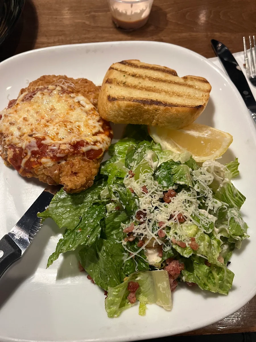 Food & drink, Boston Pizza