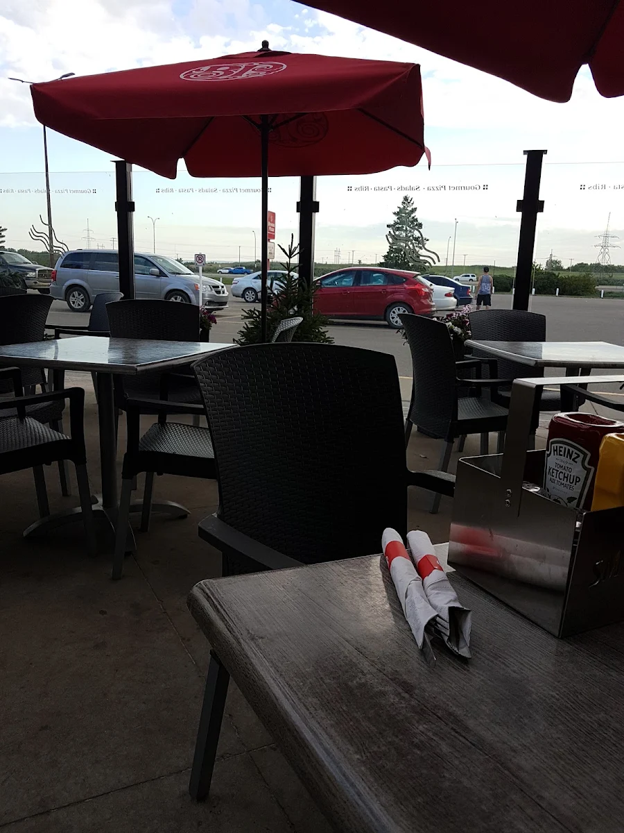 Vibe, Boston Pizza