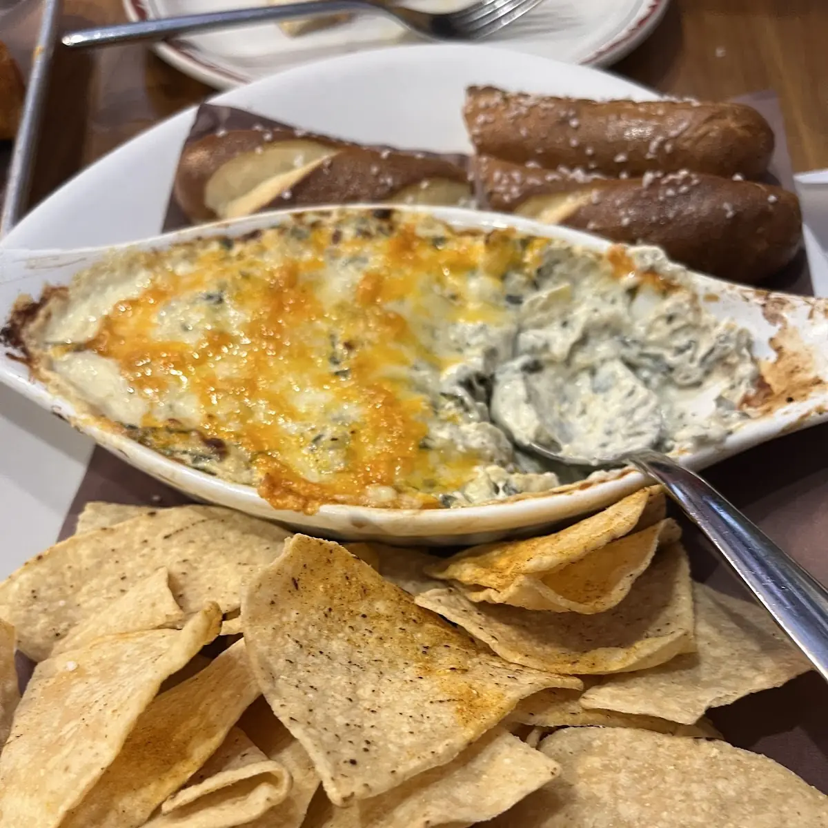 Food & drink, The Commercial Roadhouse