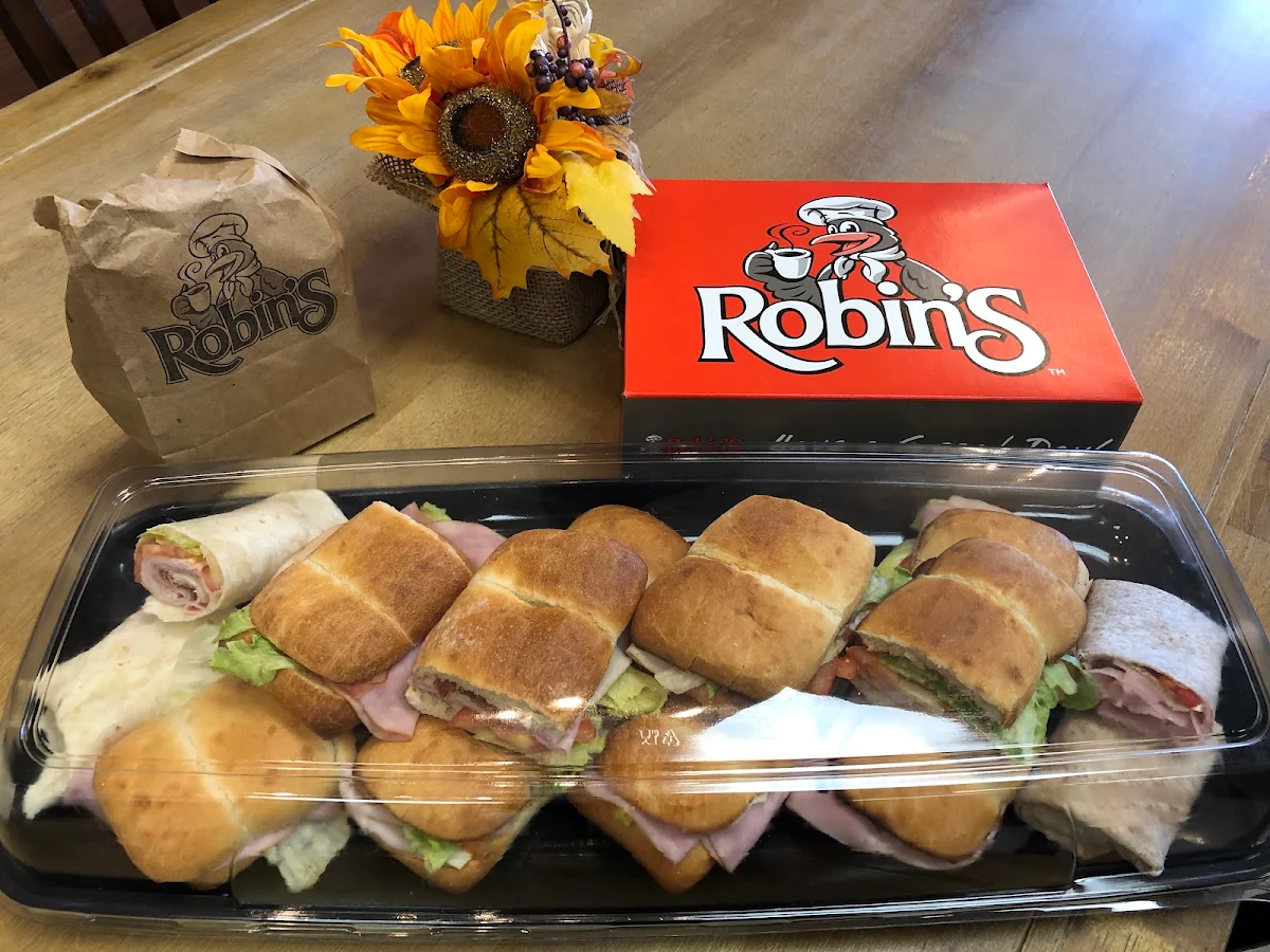 Food & drink, Robins Donuts