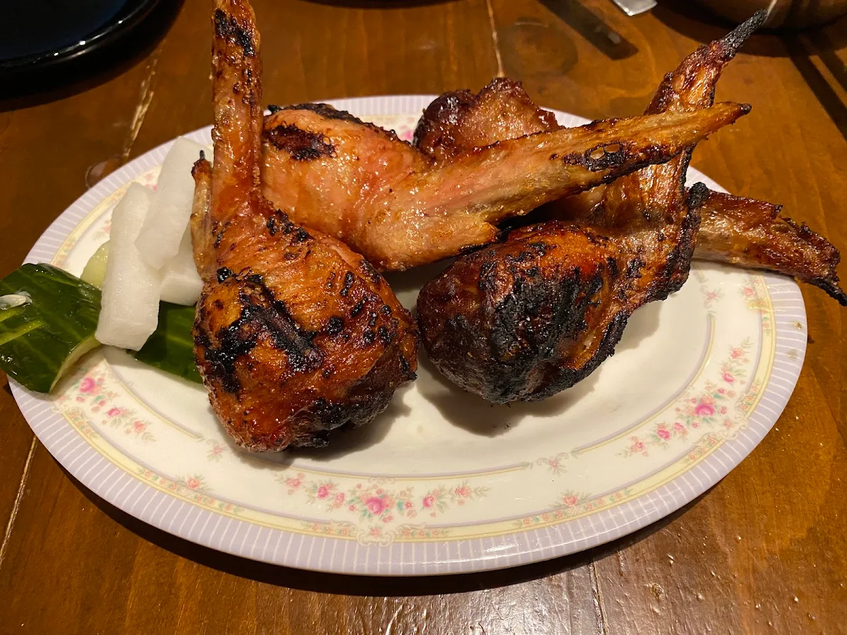 Food & drink, Les Street Monkeys
