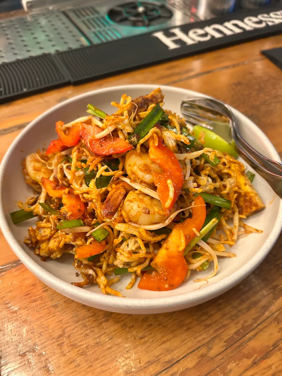 Food & drink, Les Street Monkeys