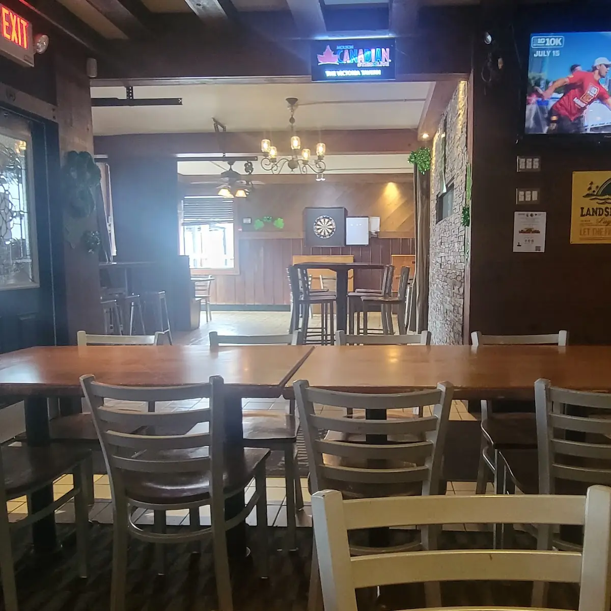 Vibe, Shooters Roadhouse