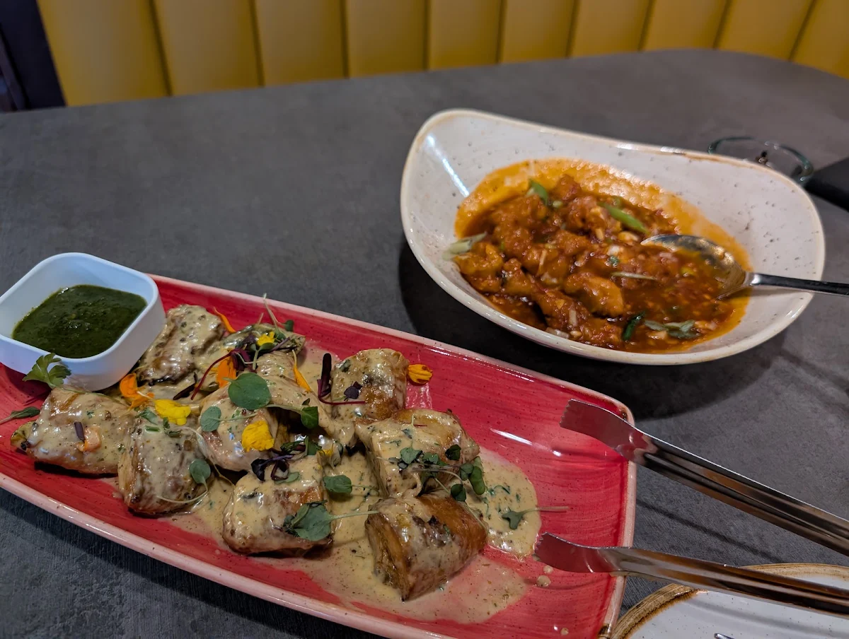 Food & drink, Dhaliwal's Lounge