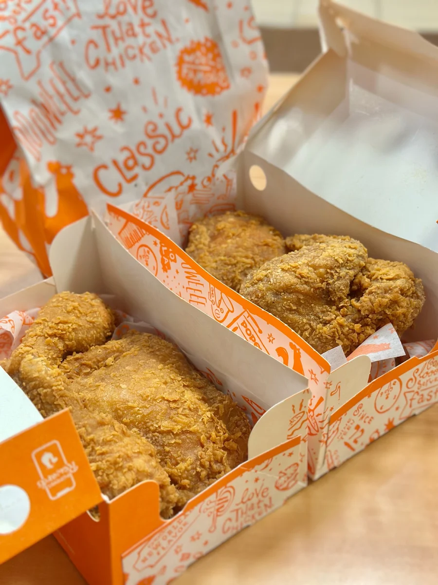 Food & drink, Popeyes Louisiana Kitchen