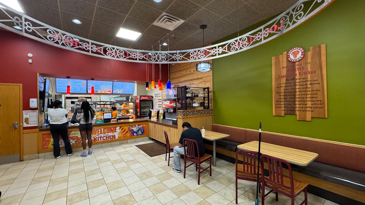Vibe, Popeyes Louisiana Kitchen