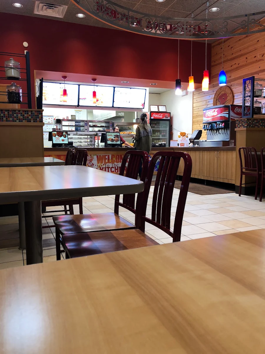 Vibe, Popeyes Louisiana Kitchen