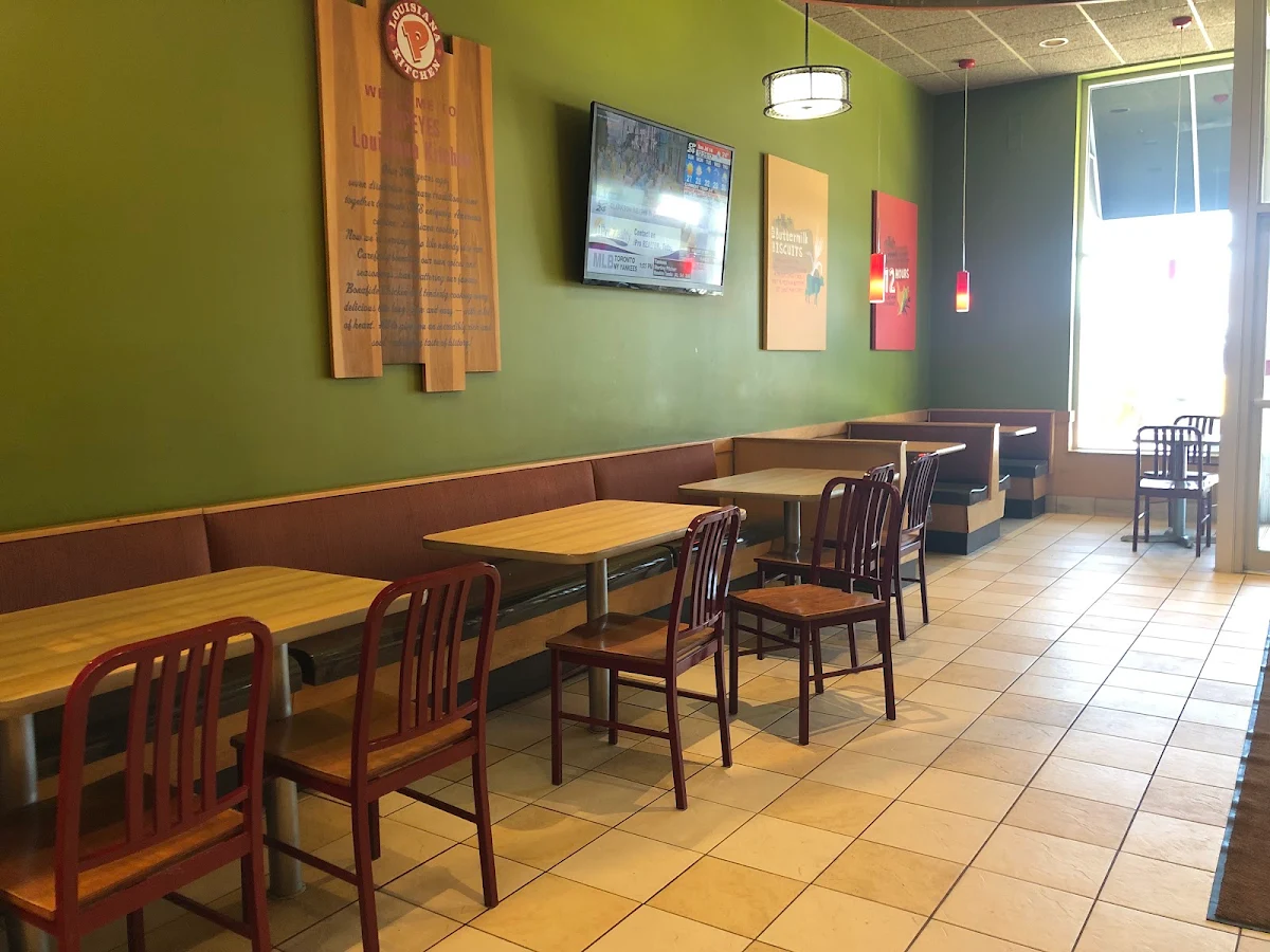 Vibe, Popeyes Louisiana Kitchen