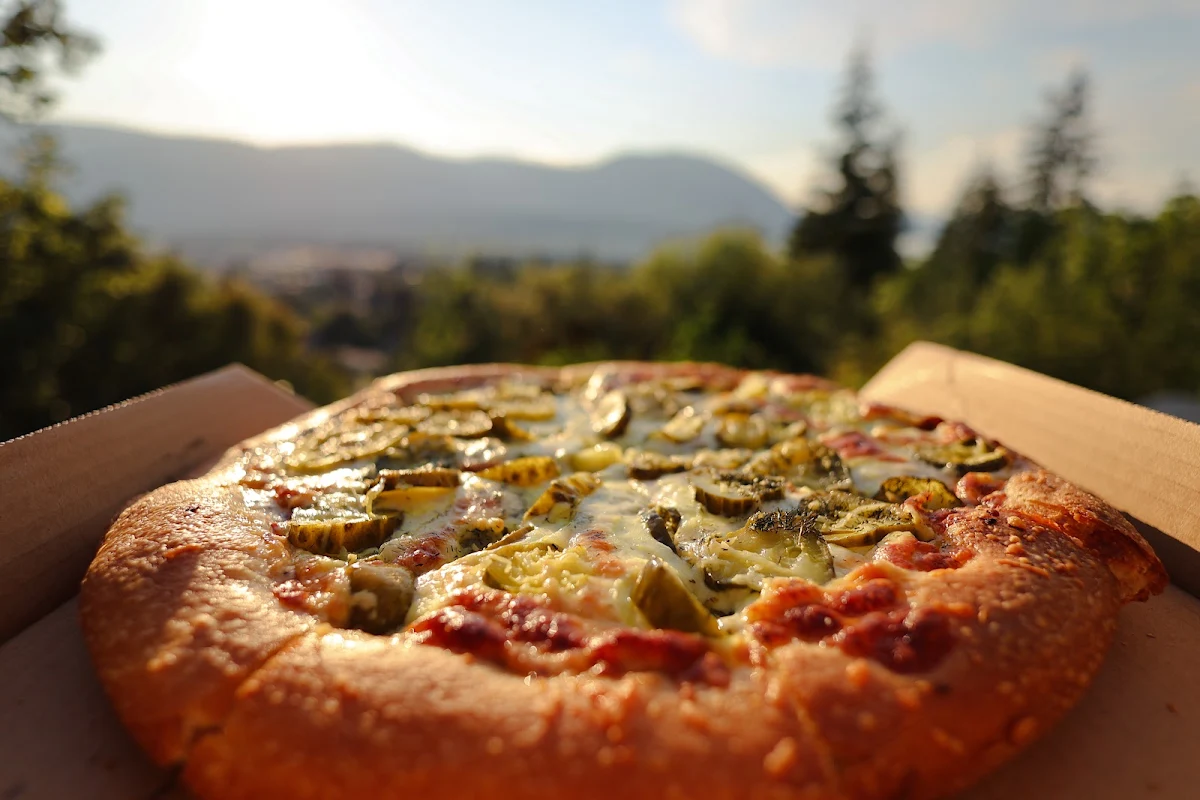Food & drink, Little B's Pizzeria