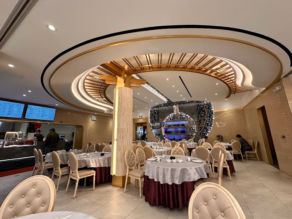 Vibe, Fortune Landing Seafood Cuisine