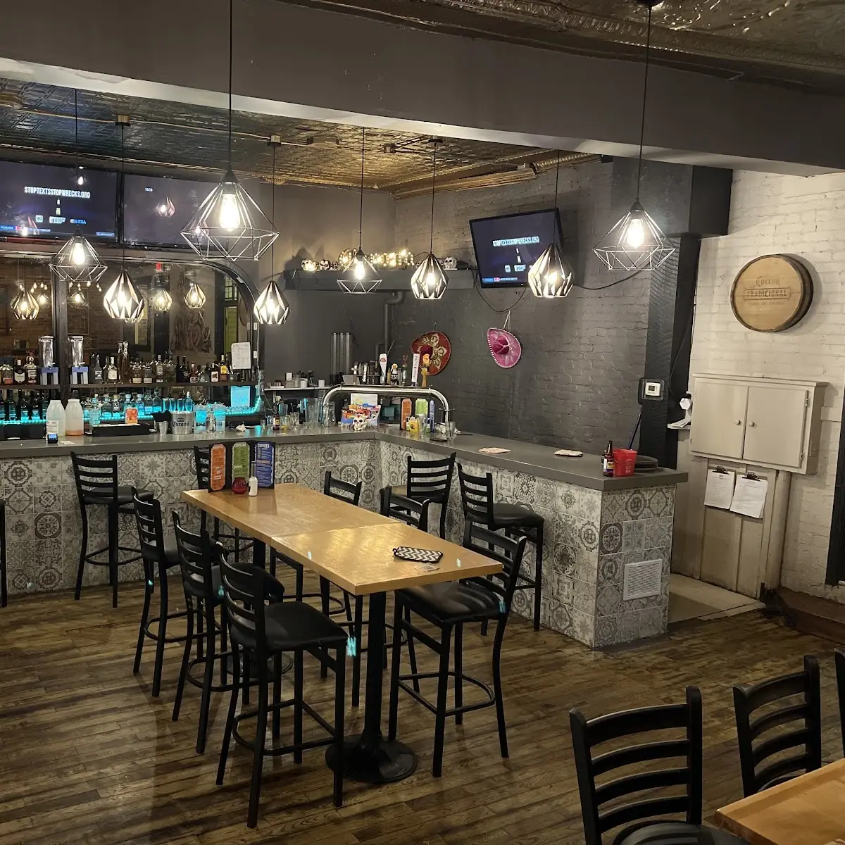 Vibe, Mexi's Cornwall - Best Mexican Restaurant