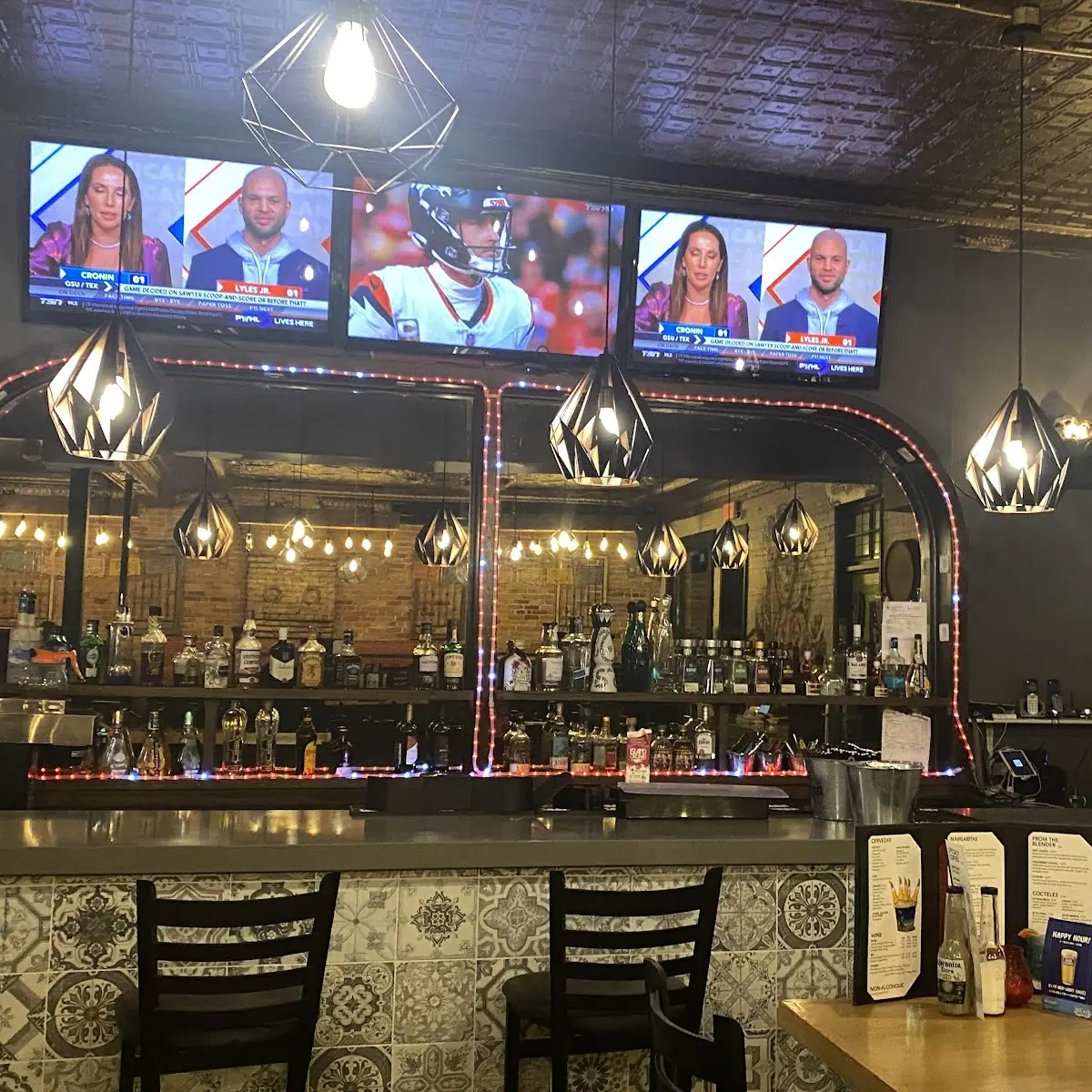 Vibe, Mexi's Cornwall - Best Mexican Restaurant