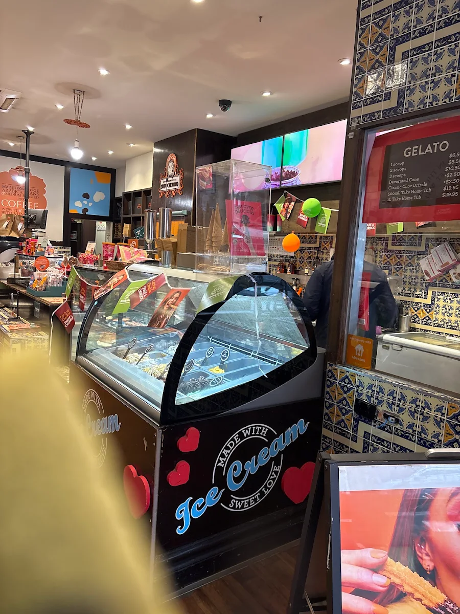 Vibe, San Churro Carlton