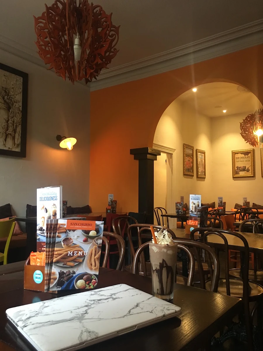 Vibe, San Churro Carlton
