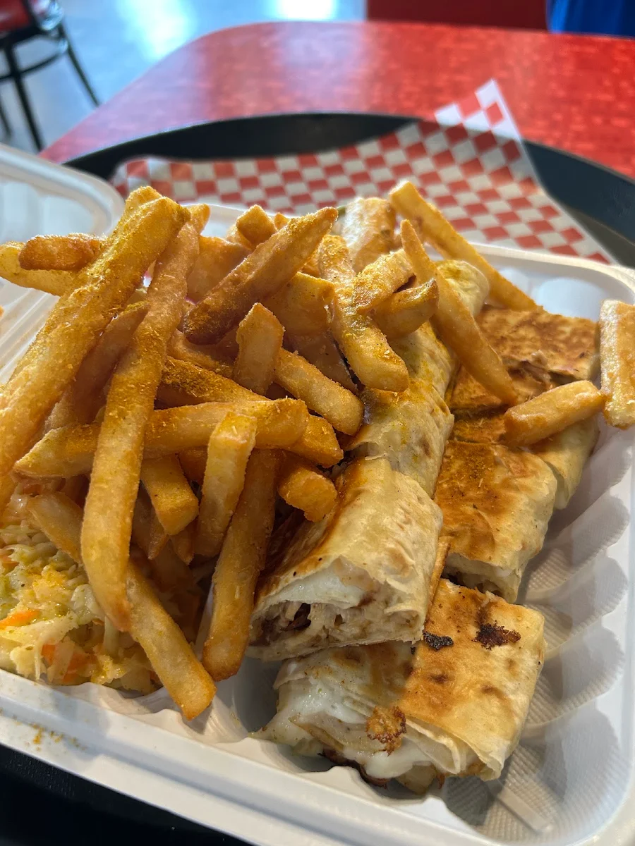 Food & drink, شاورما حطب و نار Charc Shawarma