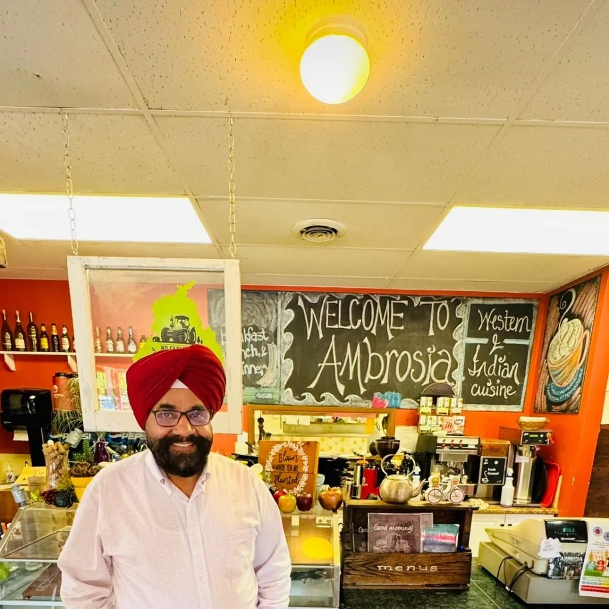 Vibe, Ambrosia Family Restaurant