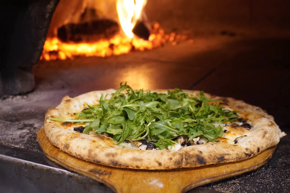 Food & drink, La Q Woodfire Pizza & Italian Restaurant (BYO)