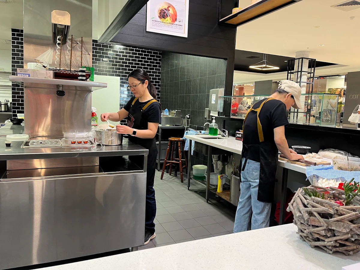 Vibe, N&D Noodle and Dumpling Bar