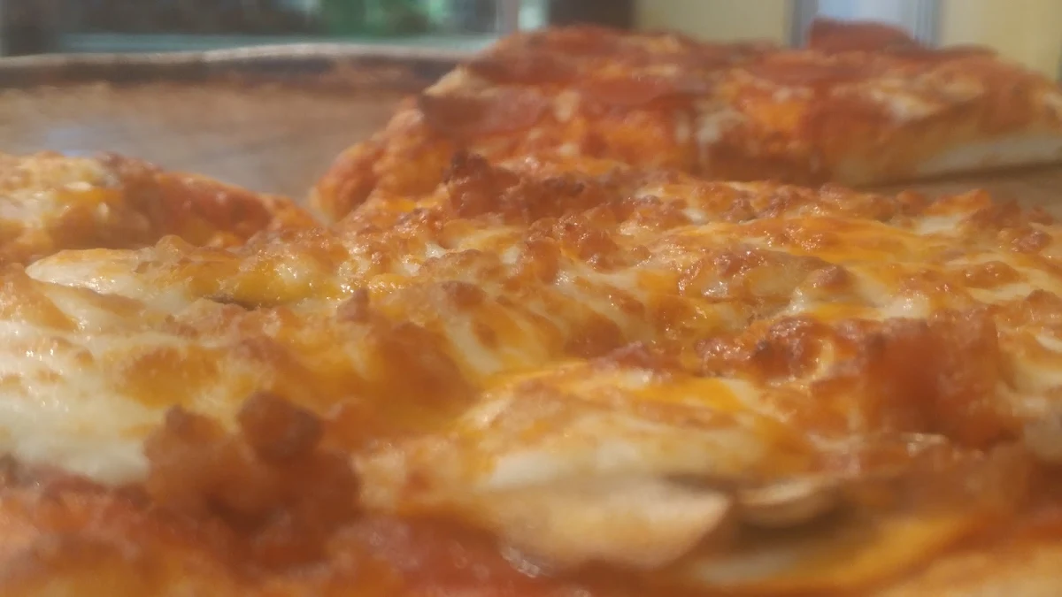 Food & drink, New Orleans Pizza