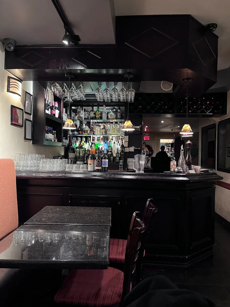 Vibe, Valens Restaurant Inc