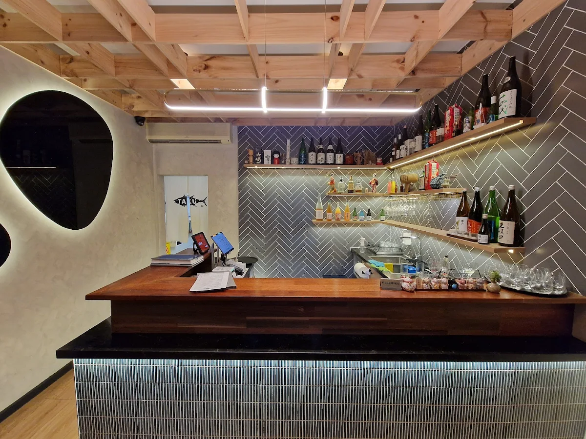 Vibe, Taku Japanese
