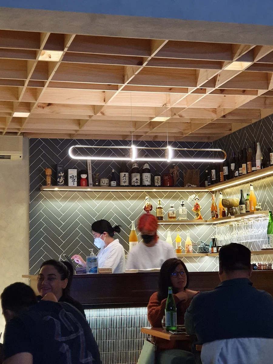 Vibe, Taku Japanese
