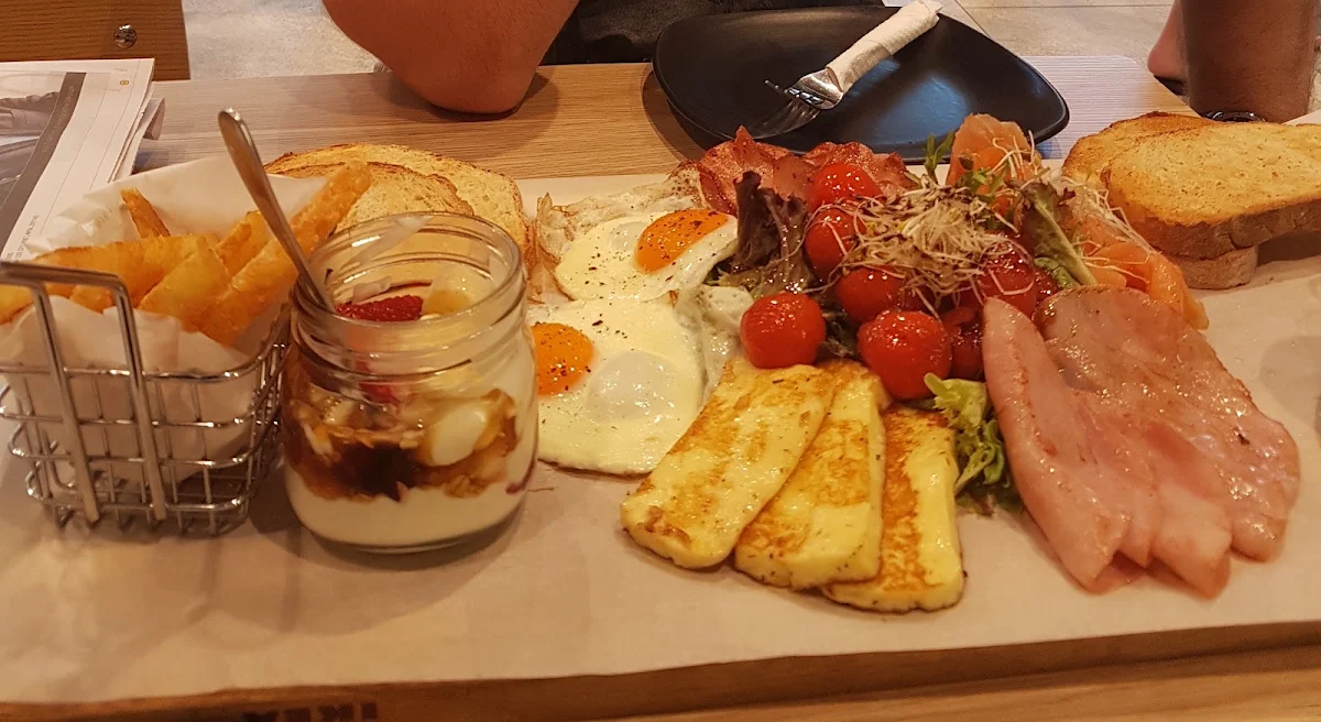 Food & drink, CAFFE CHERRY BEANS Chermside