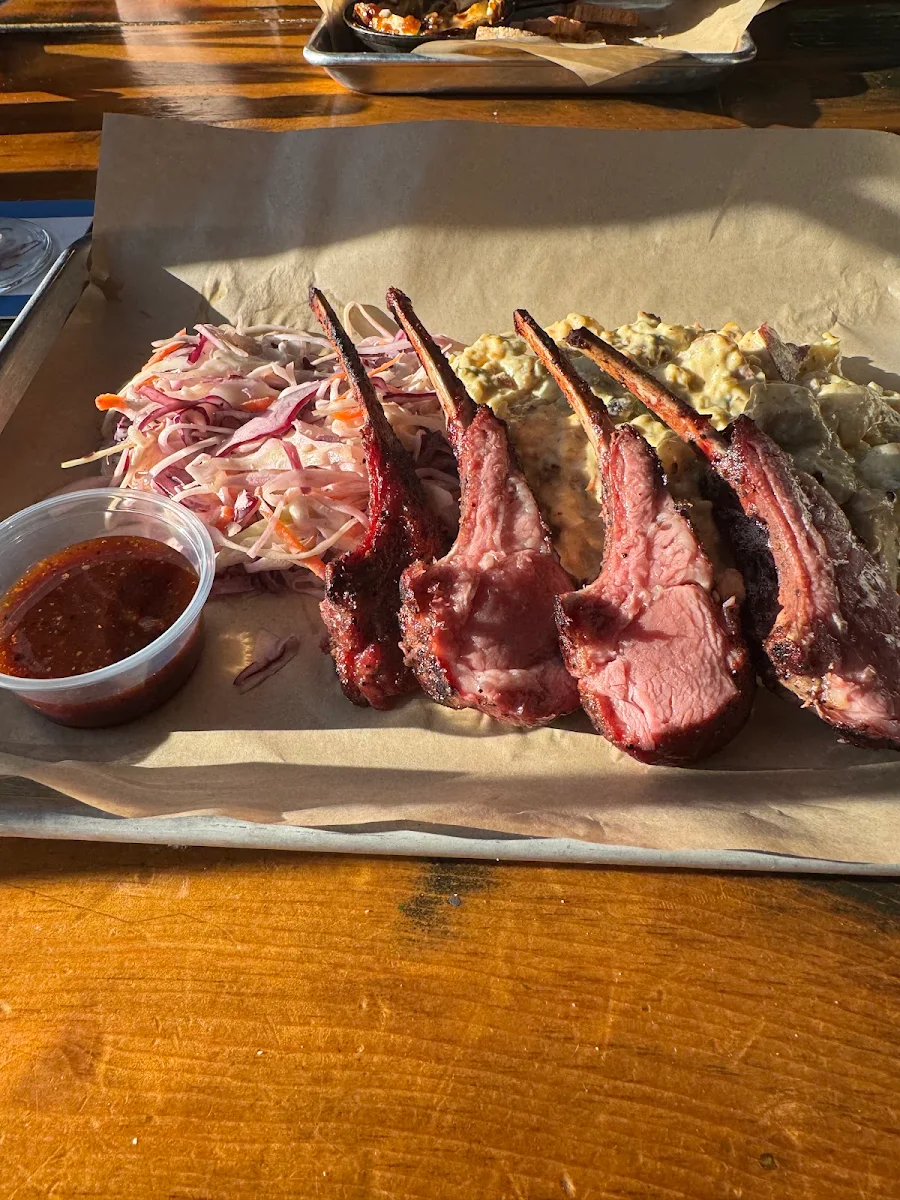 Food & drink, Boshkung Smokehouse