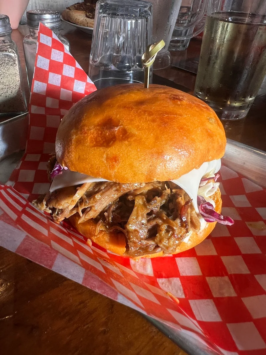 Food & drink, Boshkung Smokehouse