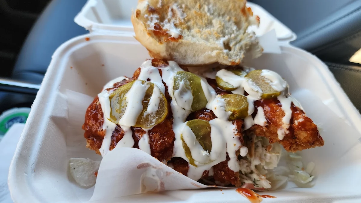 Food & drink, Little Bones Grill
