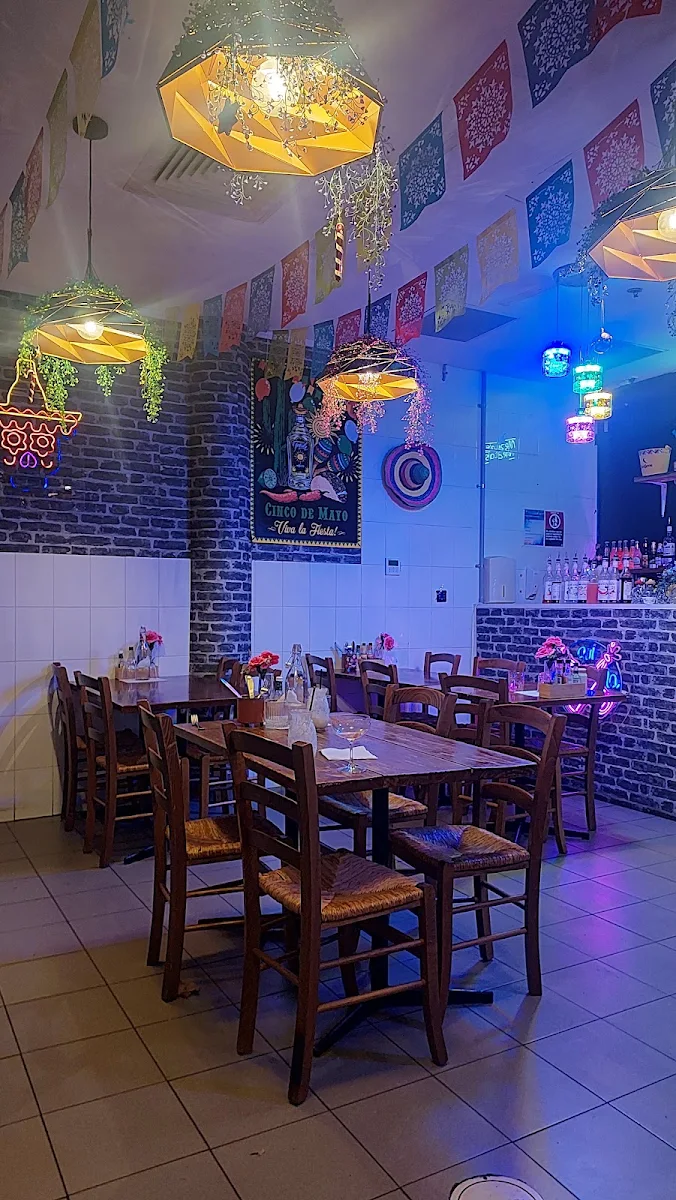Vibe, Mezcals Tequila Bar & Restaurant