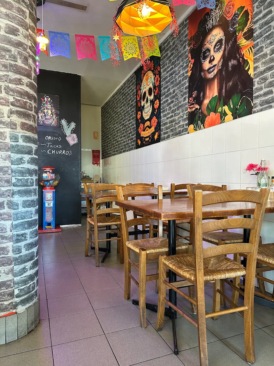 Vibe, Mezcals Tequila Bar & Restaurant
