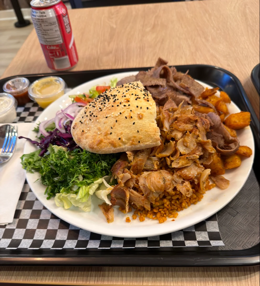 Food & drink, Lori Döner Mont-Royal