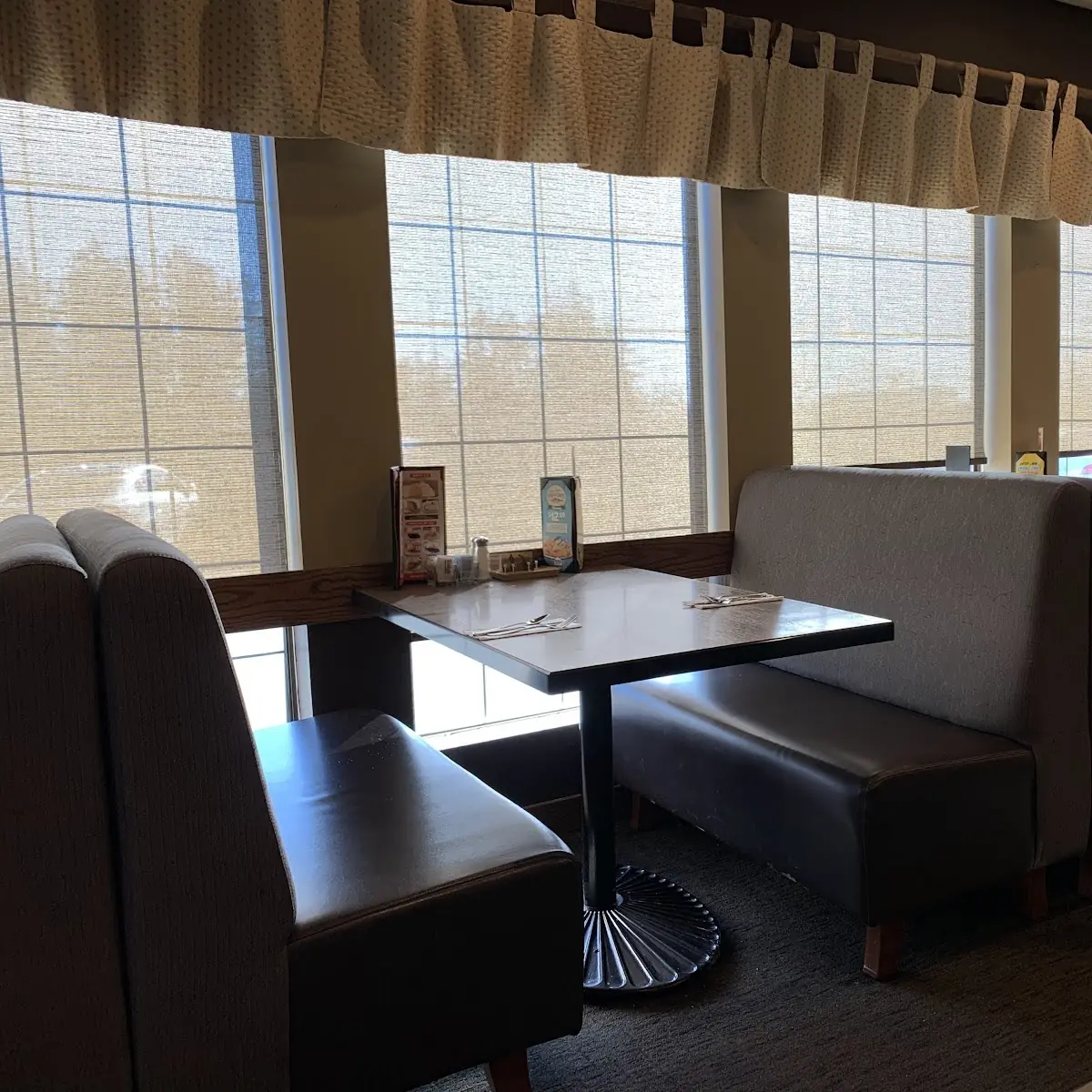 Vibe, Ricky's Country Restaurant - Abbotsford