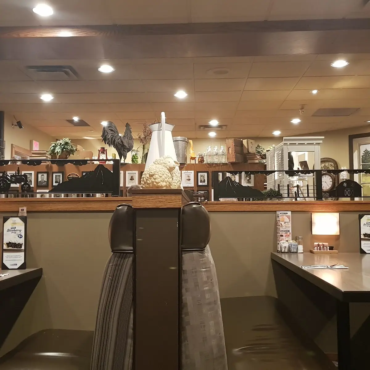 Vibe, Ricky's Country Restaurant - Abbotsford