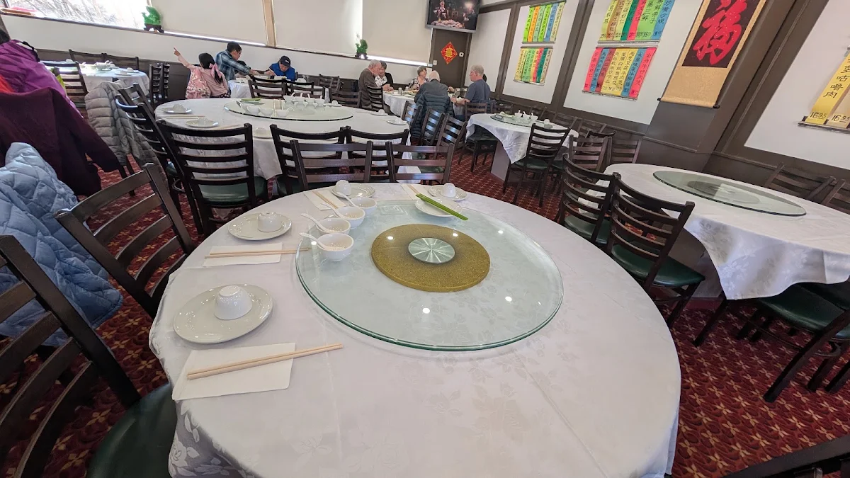 Vibe, May Yan Seafood Restaurant 陸福海鮮酒家
