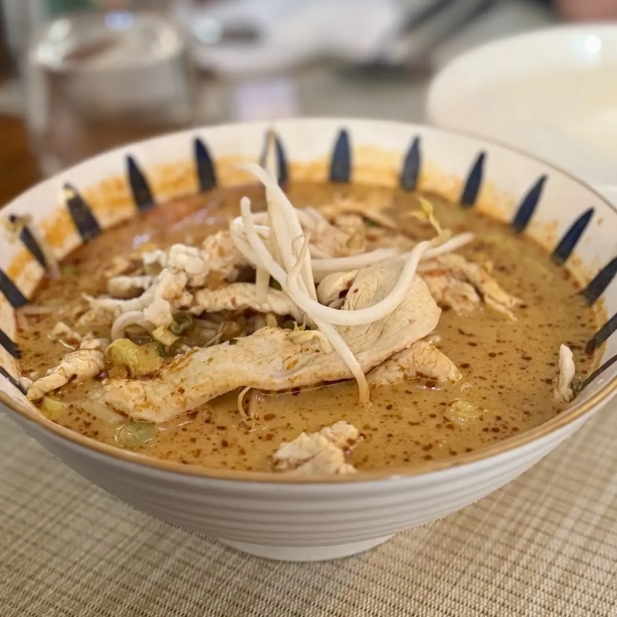 Food & drink, Thum's Kitchen