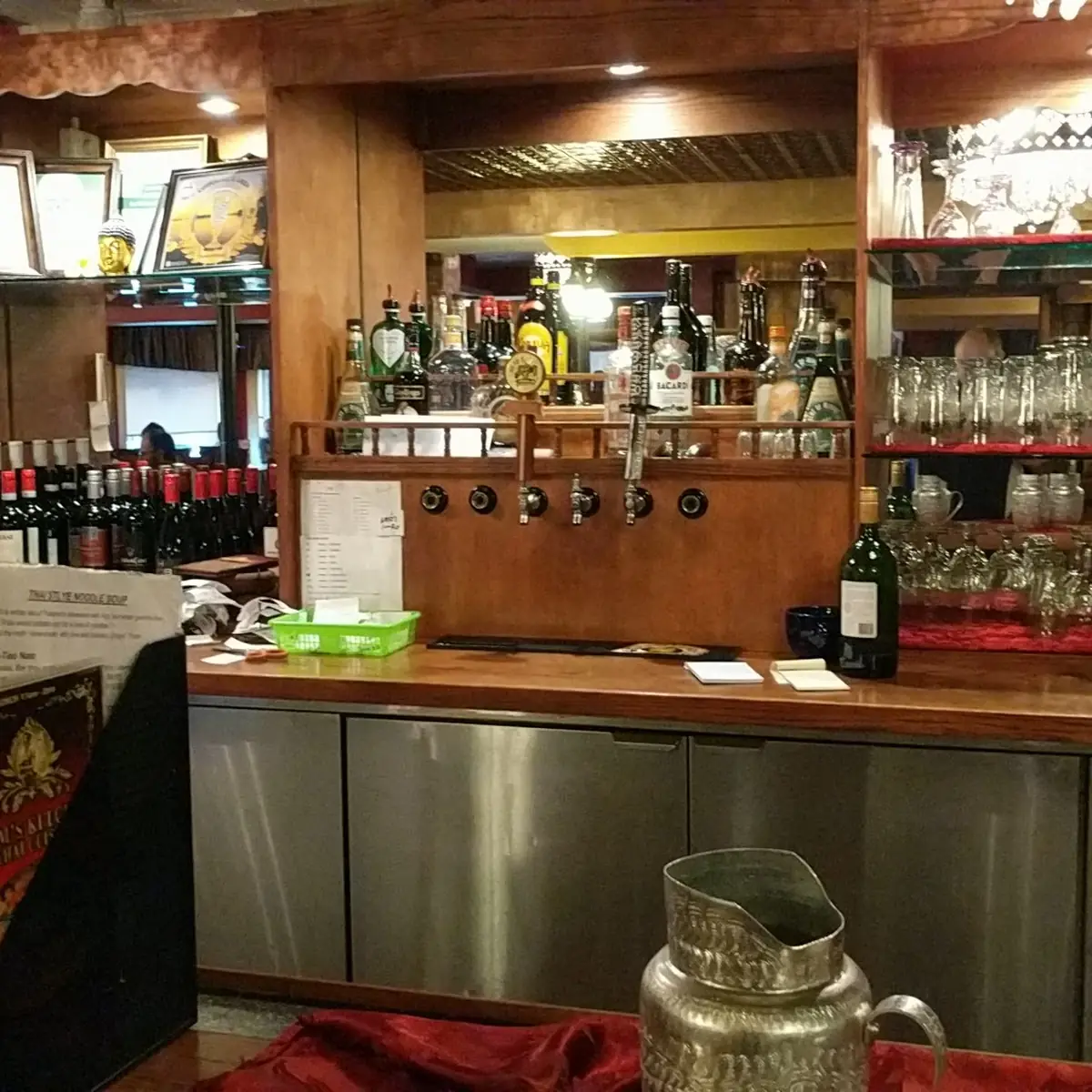 Vibe, Thum's Kitchen