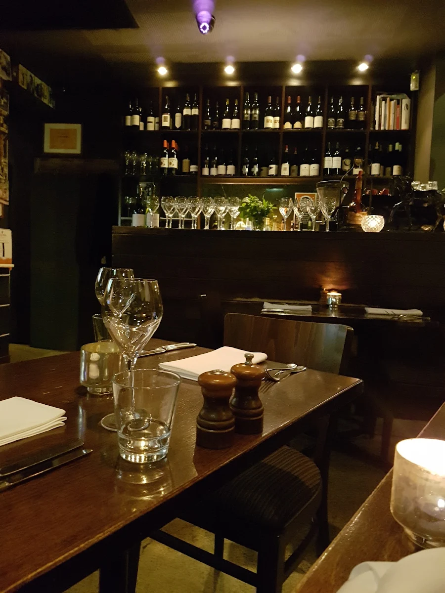 Vibe, Verde Restaurant