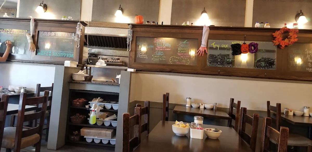 Vibe, Phil's Family Restaurant
