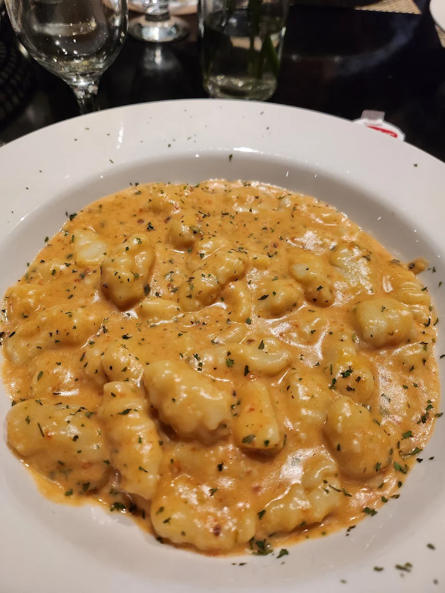 Food & drink, Paradise Restaurant