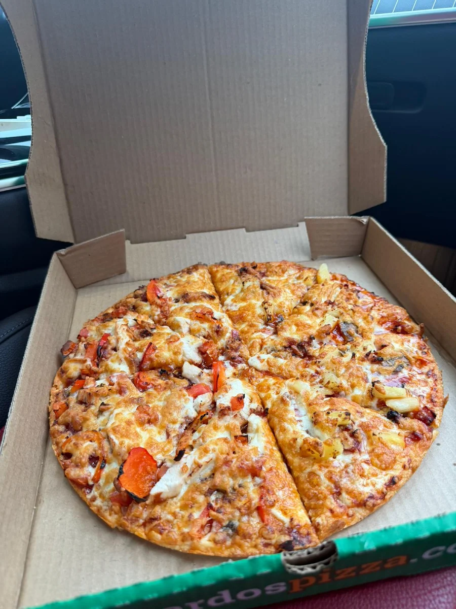 Food & drink, Ricardo's Pizza