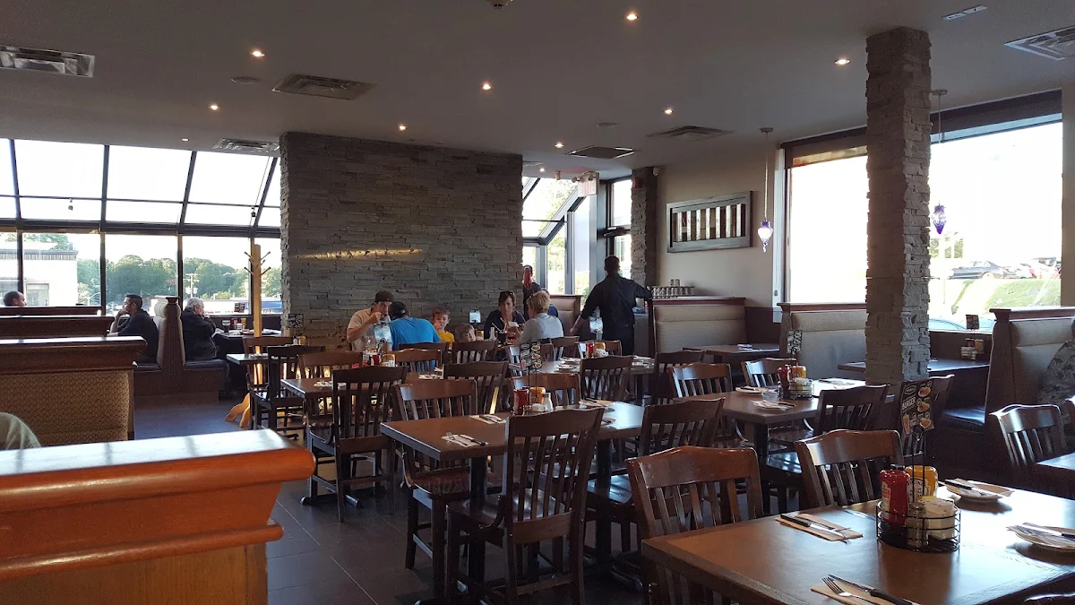 Vibe, Restaurant NICKELS (Saint-Jérôme)